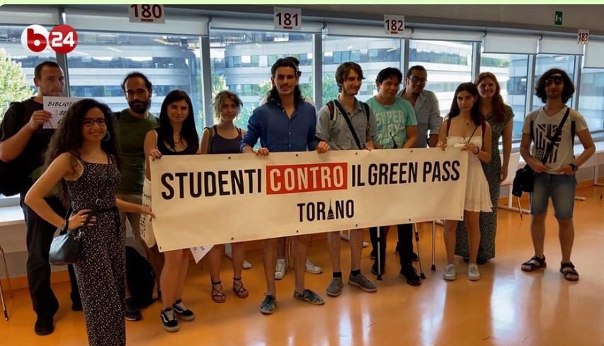 Torino: Universitari Contro Il Green Pass