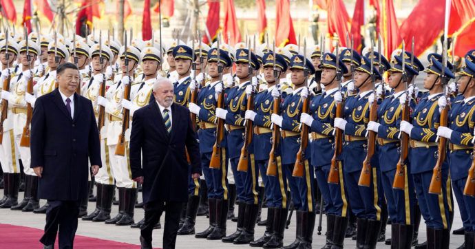 Lula vola in Cina e incontra il Presidente Xi Jinping