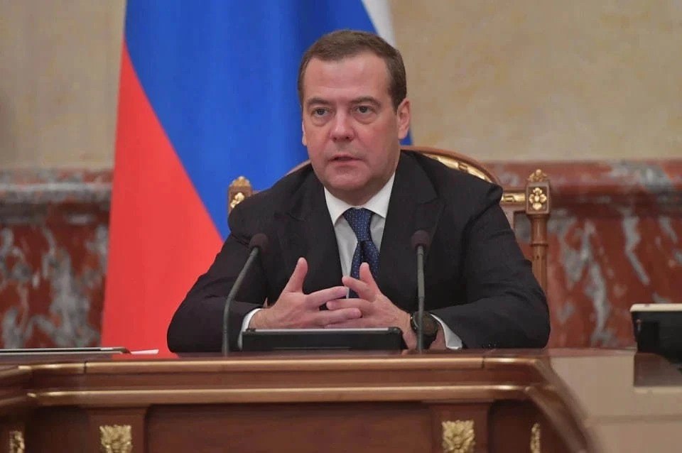 Medvedev: ogni guerra può finire o con la pace o con le armi nucleari