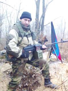 Un camerata italiano nel Donbass. Un combattente anti-globalista contro destra e sinistra
